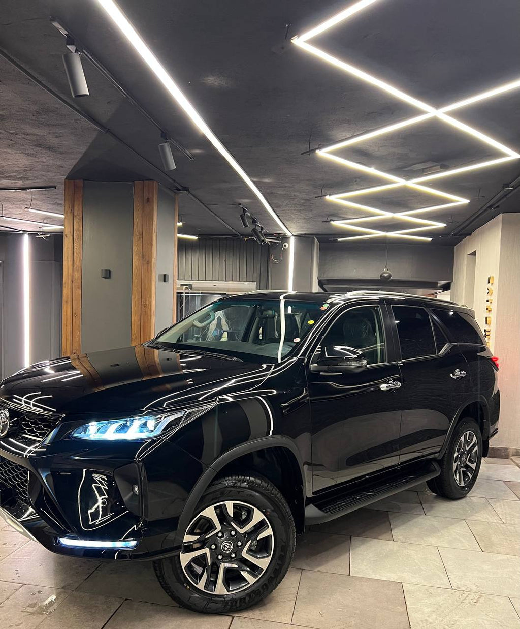 Toyota fortuner sport - 𓂀 𓋹 ZGLOOL𓋹𓆃